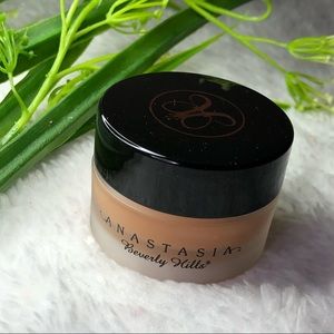 🌟🆕🌟Brand New ABH Concealer Color 4.0